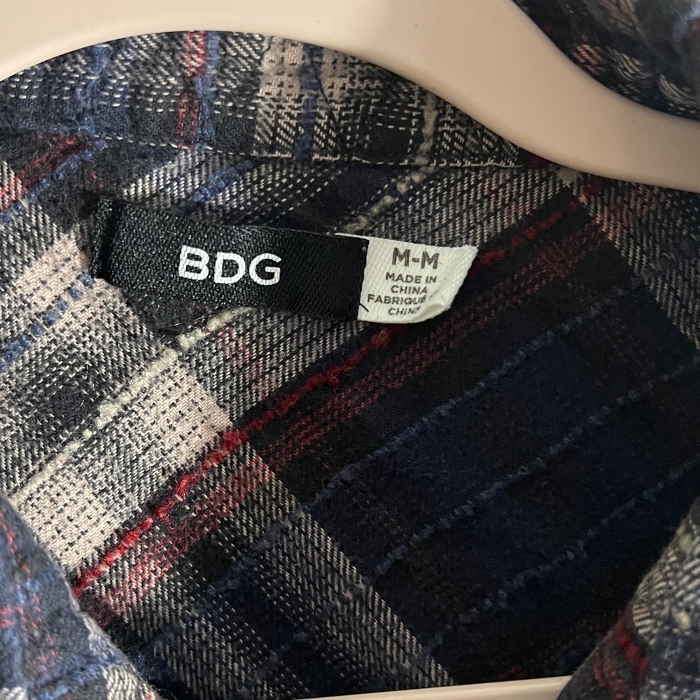 Urban Outfitters BDG sz M Brendan Drapey Flannel Plaid Button Shirt - Picture 4 of 10